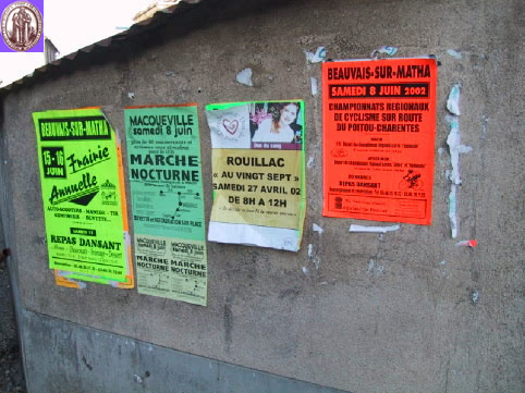 Posters at Auge: advertising summer markets 